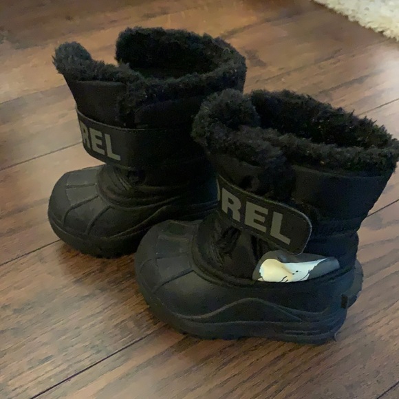 Sorel snow boots - Picture 2 of 6